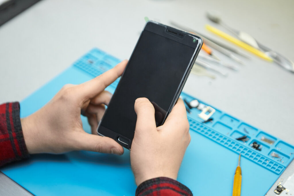 Telefonų LCD ekranų gedimo priežastys
